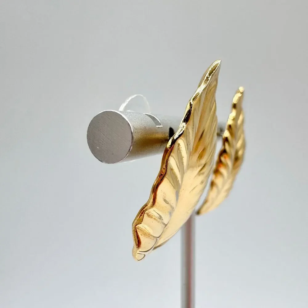 Vintage Louis Feraud Leaf Paris Earrings Gold Tone Chic Fall Autumn Luxe Signed - Picture 4 of 8
